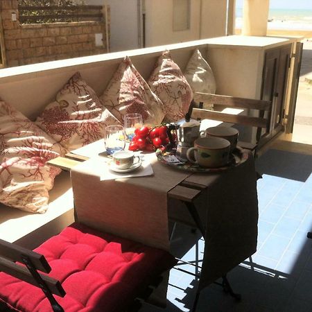 Lido Apartment ดอนนาลูกาตา ภายนอก รูปภาพ