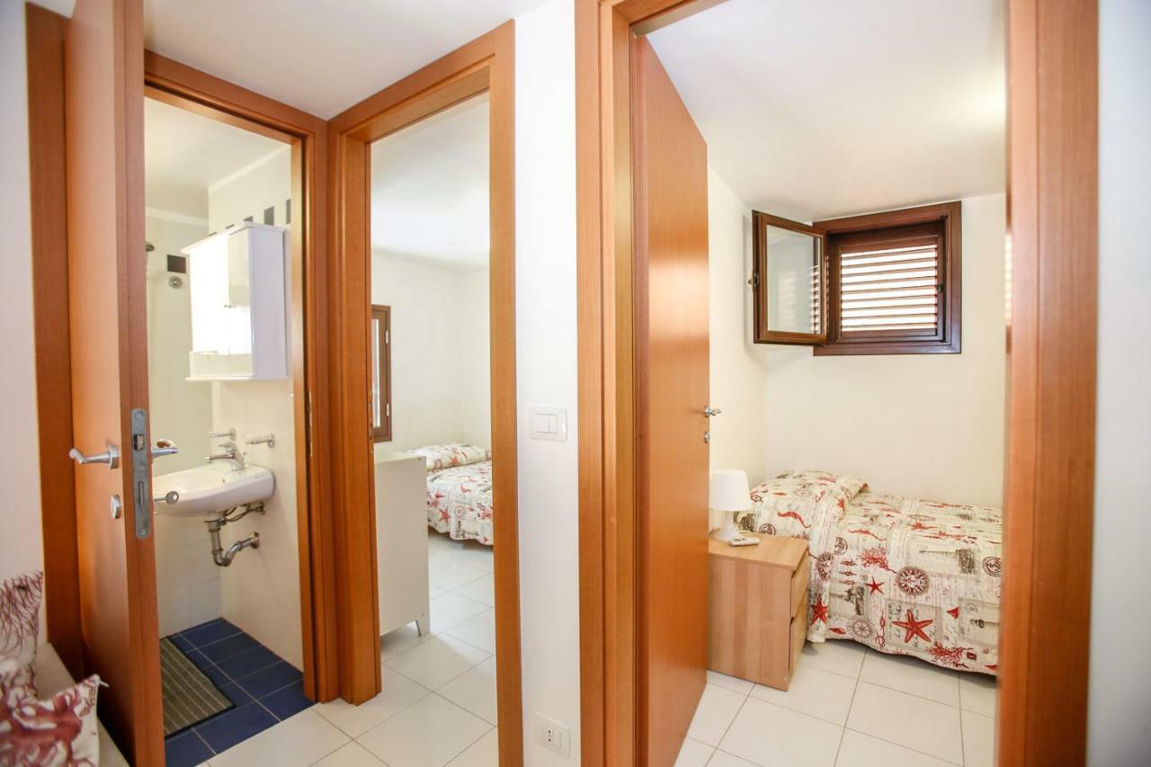 Lido Apartment ดอนนาลูกาตา ภายนอก รูปภาพ