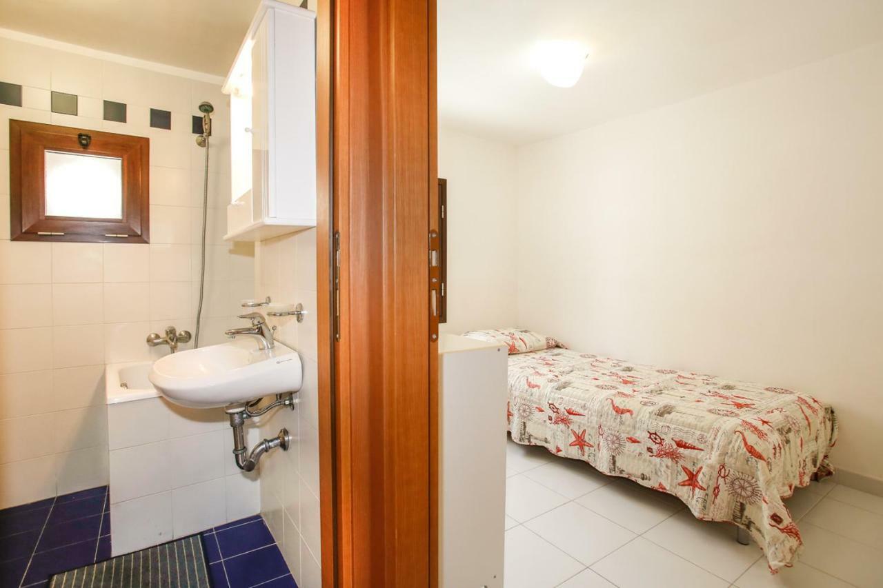 Lido Apartment ดอนนาลูกาตา ภายนอก รูปภาพ