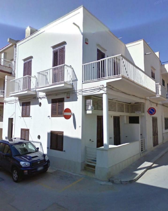 Lido Apartment ดอนนาลูกาตา ภายนอก รูปภาพ